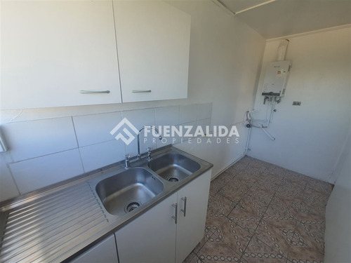Departamento En Venta De 2 Dorm. En Pedro Aguirre Cerda