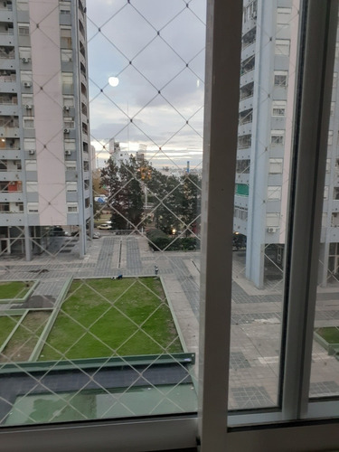 Imagen 9 de 14 de Avellaneda. Torres Pueyrredón. Departamento 2 Amb.
