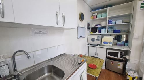 Céntricas Oficinas En Venta A Pasos De La Plaza De La Repúbl
