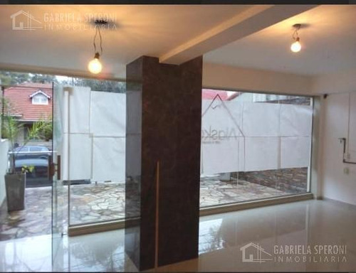 Imagen 3 de 9 de Rincon 522 - Local Con Patio I Banfield Este