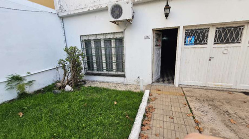 Casa En Venta En Lanus Este