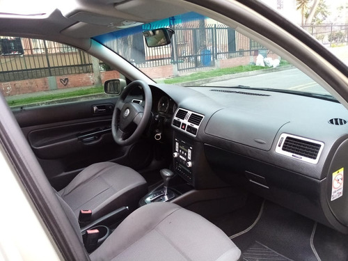 Volkswagen Jetta 2.0l Trendline Full Equipo At