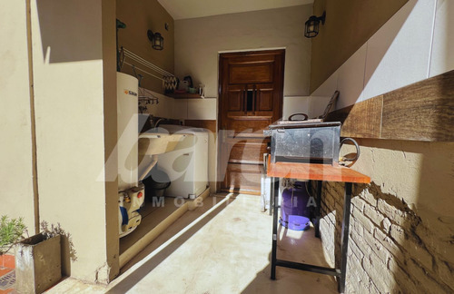 Casa En Venta En Lomas De Zamora