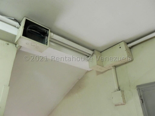 Imagen 9 de 10 de Claudia Lopez Alquila Oficina En Parroquia Catedral Mls #22-21519