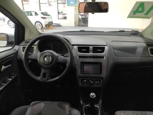 Imagem 10 de 12 de Volkswagen Fox 1.0 Trend Tec Total - Gii Flex 5p