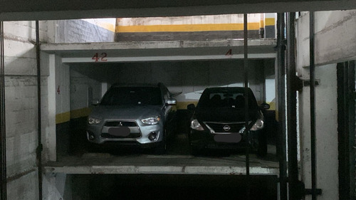 Box Em Garagem Automatica