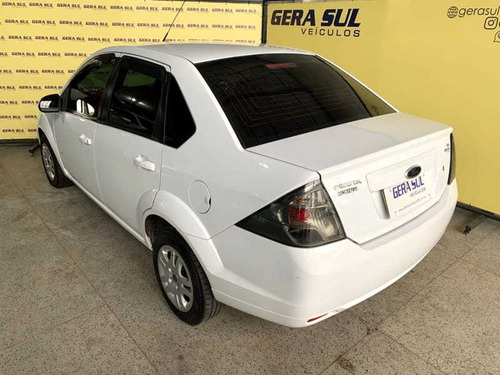 Imagem 7 de 7 de Fiesta Sedan Se 1.6 Flex 13/14 Branco