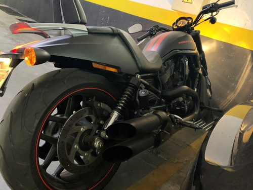 Imagem 4 de 6 de Harley Davidson - Night Rod Special