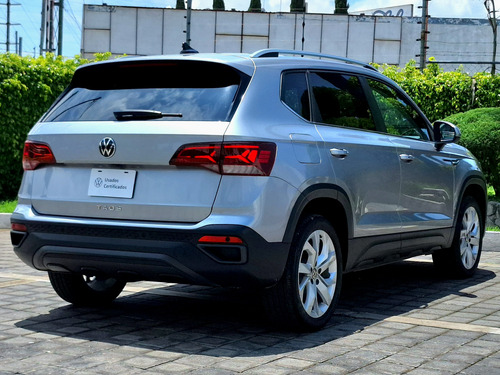 Volkswagen Taos 5p Comfortline Plus L4/1.4/T Aut