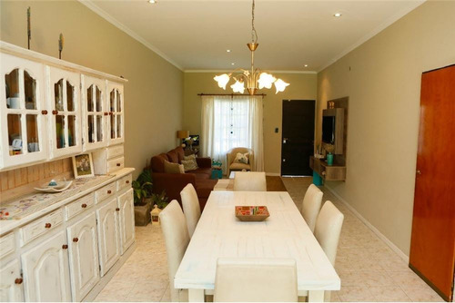 Imagen 5 de 30 de Casas En Venta 3 Dormitorios City Bell