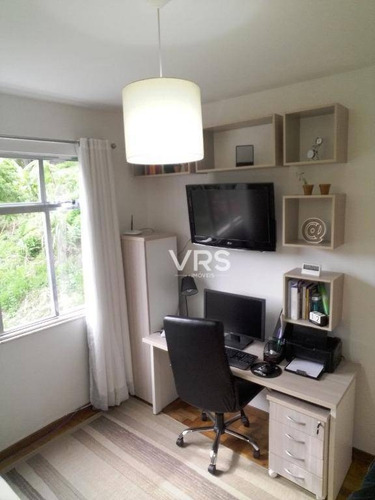 Imagem 10 de 15 de Apartamento Reformado Com 2 Dormitórios À Venda, 90 M² Por R$ 315.000 - Vila Muqui - Teresópolis/rj - Ap0098