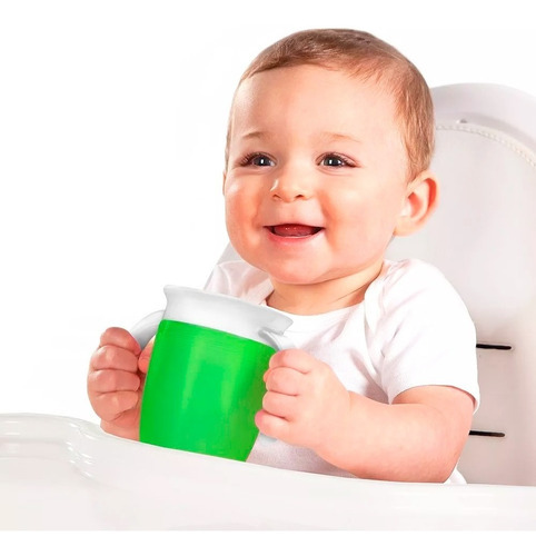 Taza de entrenamiento Munchkin Smooth Purple con tapa, 210 ml