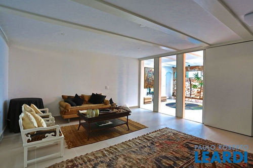 Imagem 13 de 15 de Casa Assobradada - Alto De Pinheiros - Sp - 532231