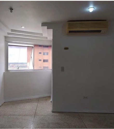 Imagen 8 de 12 de Local Consultorio Medico Clinica Puerto Ordaz