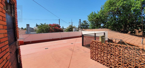 Imagen 21 de 21 de Casa En Una Planta - Muy Buena Ubicación - Adrogué