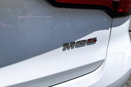 Mg Mg5 2022