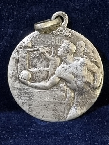 Antigua Medalla De Plata 900, Premio Campeonato De Bocha (Usado)
