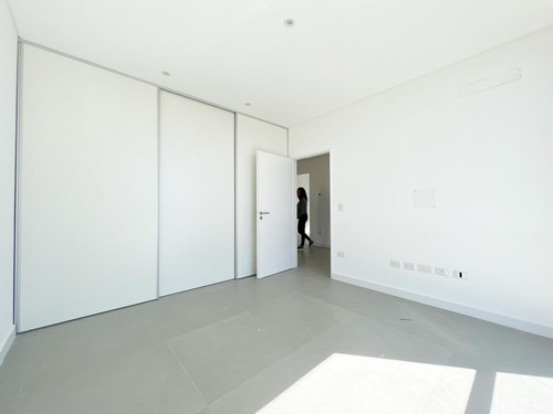 Casa En Venta Puertos Escobar Barrio Araucarias