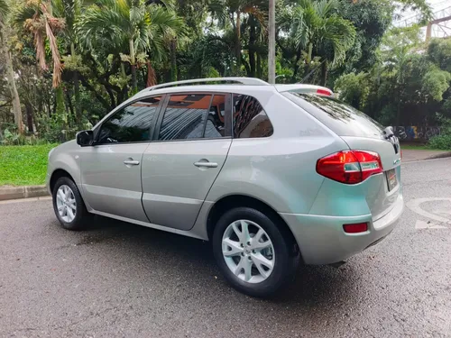 Renault Koleos DYNAMIQUE PLUS 4x4 CAJA SEXTA MECÁNICA CUERO DVD