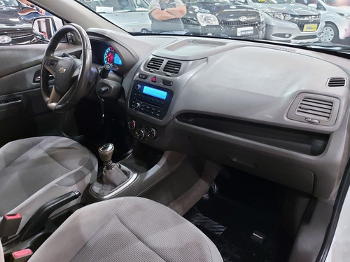 Imagem 8 de 15 de Chevrolet Cobalt 1.4 Sfi Ltz 8v