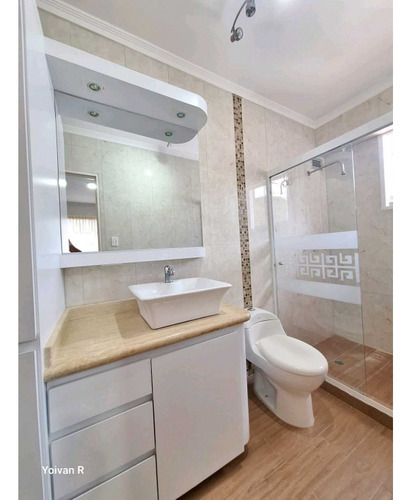 Penthouse En Venta Urb. Las Salias Los Salias