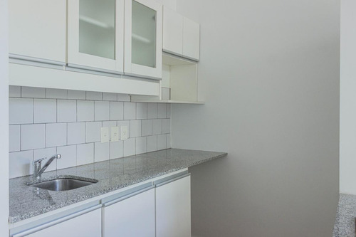 Imagen 10 de 22 de Venta Duplex 2 Ambientes Al Frente, Con Toilette Y Balcón Apto Profesional En Belgrano