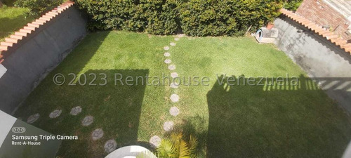 Comoda Casa En Venta En Los Castores San Antonio 24-12942 Ag