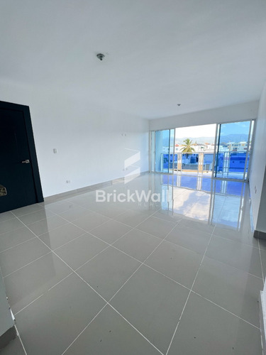 Apartamento De Alquiler Con Ascensor - Carretera Luperon