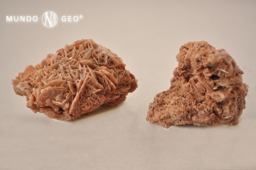 Imagen 1 de 1 de Piedra Rosa Del Desierto Naranja Mediana En Bruto