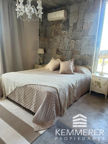 ****casa Frente Al Mar En Punta Del Este****