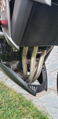 Suzuki Gsx S 750