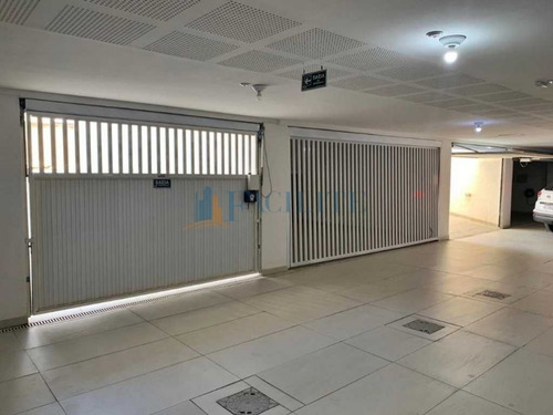 Imagem 12 de 14 de Triplex Alto Padrão Em Condomínio No Portal Do Sol - 35286