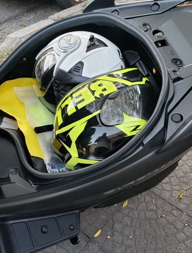 Suzuki Burgman 200 Abs