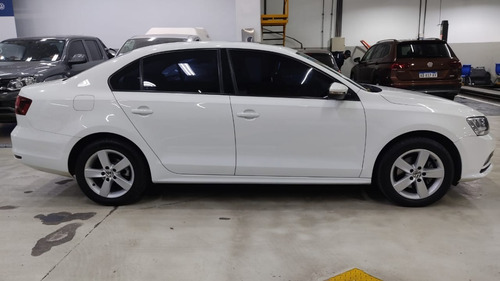 Imagen 7 de 10 de Volkswagen Vento