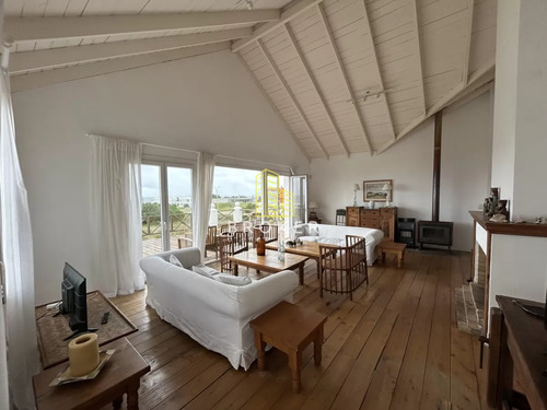 Venta Y Alquiler De Gran Casa En Montoya. Punta Del Este, Uruguay.