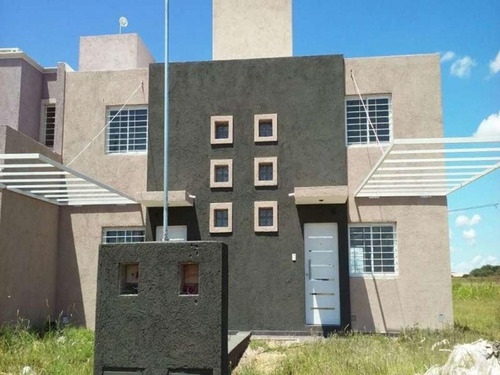 Imagen 1 de 2 de Valle Cercano - Duplex Ideal Inversor