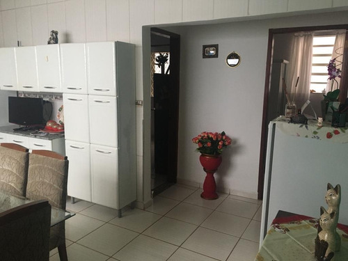 Vende-se Casa Com 166m² De Área Útil No Bairro Campos Elíseos Em Ribeirão Preto-sp, Com 2 Dormitórios, 2 Vagas De Garagem, Sala Ampla, Com Armários - Ca00238 - 69011607