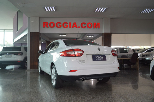 Renault Fluence Sedan Privilège 2.0 16V FLEX Aut