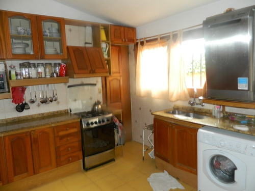 Imagen 4 de 14 de Casa Carrasco 4 Dormitorios, Servicio, 3 Baños , Garaje