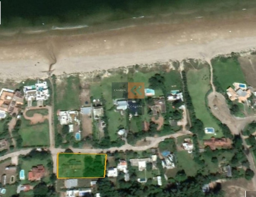 Casa En Venta A Reciclar, Segunda Linea Al Mar- Ref: 8087