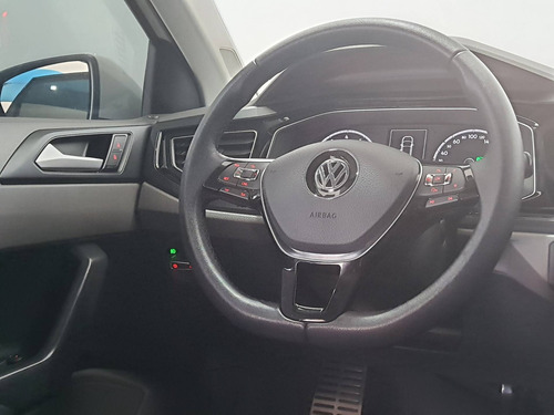 Imagem 10 de 15 de Volkswagen Polo 1.0 200 Tsi Comfortline Automático