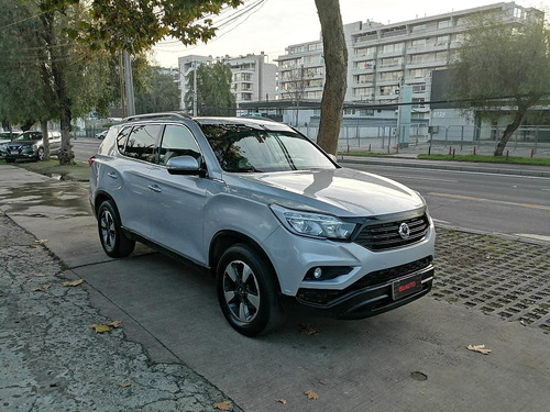 SsangYong Rexton 2.2 At 4x4 Full