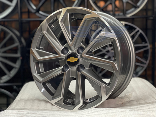 4 Rines 15 Deportivos 4-100 Chevrolet Aveo Beat Spark Versa Gun Metal