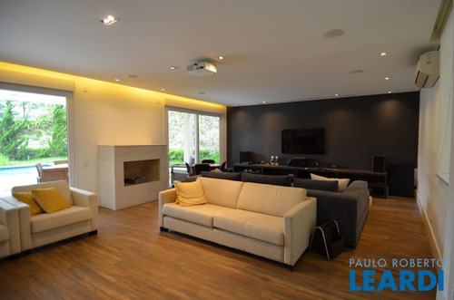 Casa Assobradada - Jardim Guedala - Sp - 588512