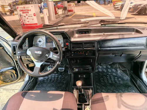 Mazda 323 1.3 Ns 4 p