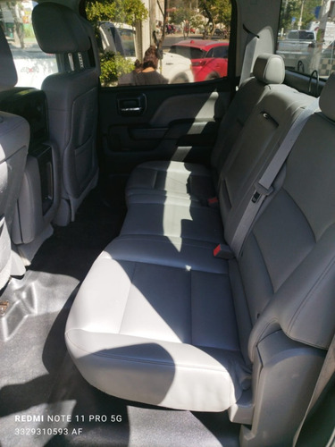 Chevrolet Silverado HD CREW CAB 2 CABINA 6.039LTS