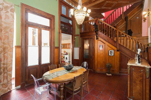 Único E Impactante Ph Antiguo Reciclado Con Patio, Terraza Y Moderno Ascensor, Se Escuchan Ofertas