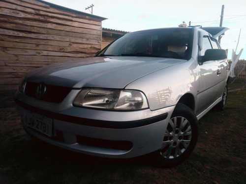 Imagem 6 de 10 de Volkswagen Gol 2001 1.0 16v Plus 5p