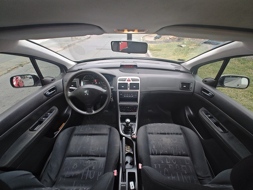 Peugeot 307 1.6 Sedan Xr 110cv