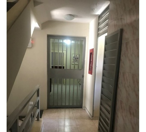 Imagen 15 de 17 de Apartamento En Residencias Las Bahamas. Naguanagua, Carlos Tona, 04129305244, Cod. Foa-2174